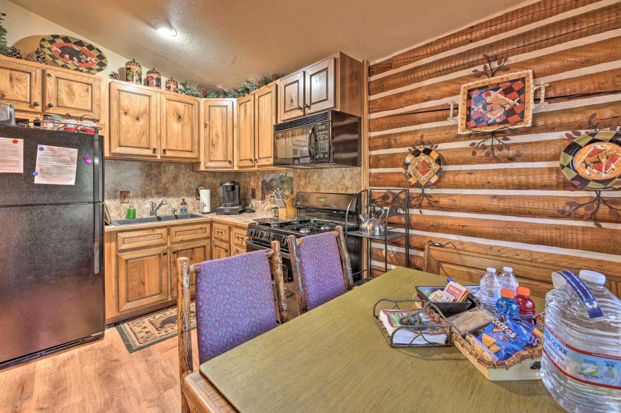 Rustic Lakeside Cabin - Family And Pet Friendly! Pinetop-Lakeside Luaran gambar