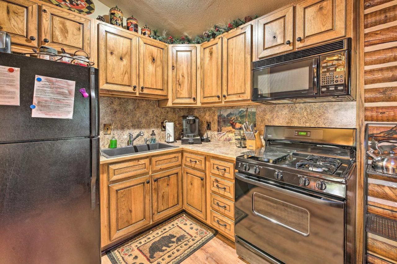 Rustic Lakeside Cabin - Family And Pet Friendly! Pinetop-Lakeside Luaran gambar