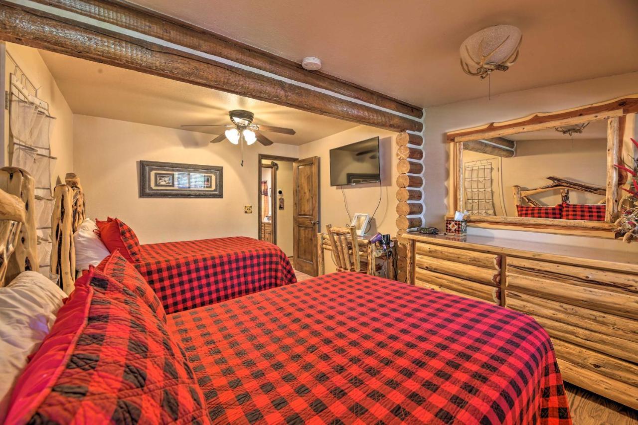 Rustic Lakeside Cabin - Family And Pet Friendly! Pinetop-Lakeside Luaran gambar